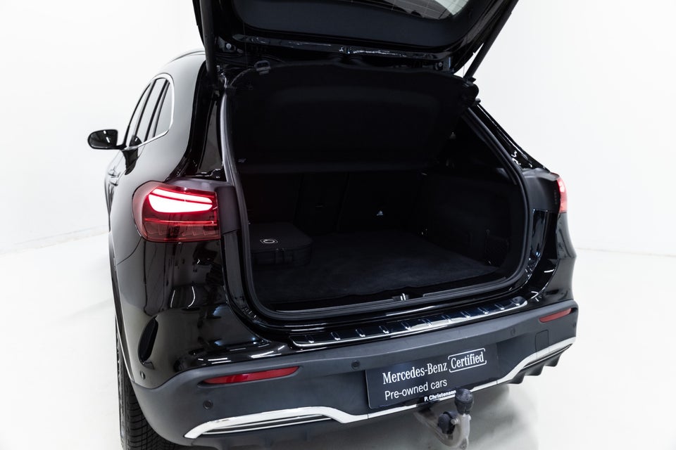 Mercedes EQA350 AMG Advance Plus 4Matic 5d