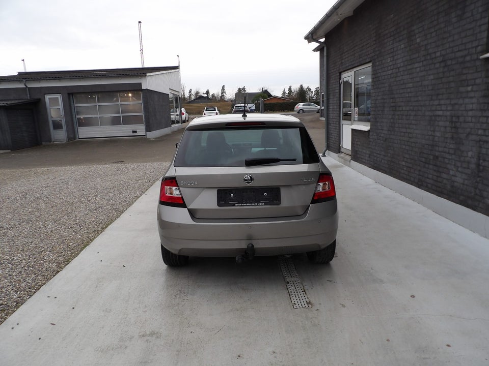 Skoda Fabia 1,2 TSi 110 Ambition 5d