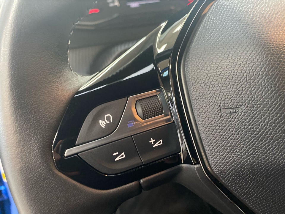 Peugeot 2008 1,2 PureTech 130 Active Pack 5d