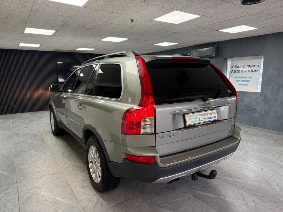 Volvo XC90 2,4 D5 185 Summum aut. AWD Van 5d