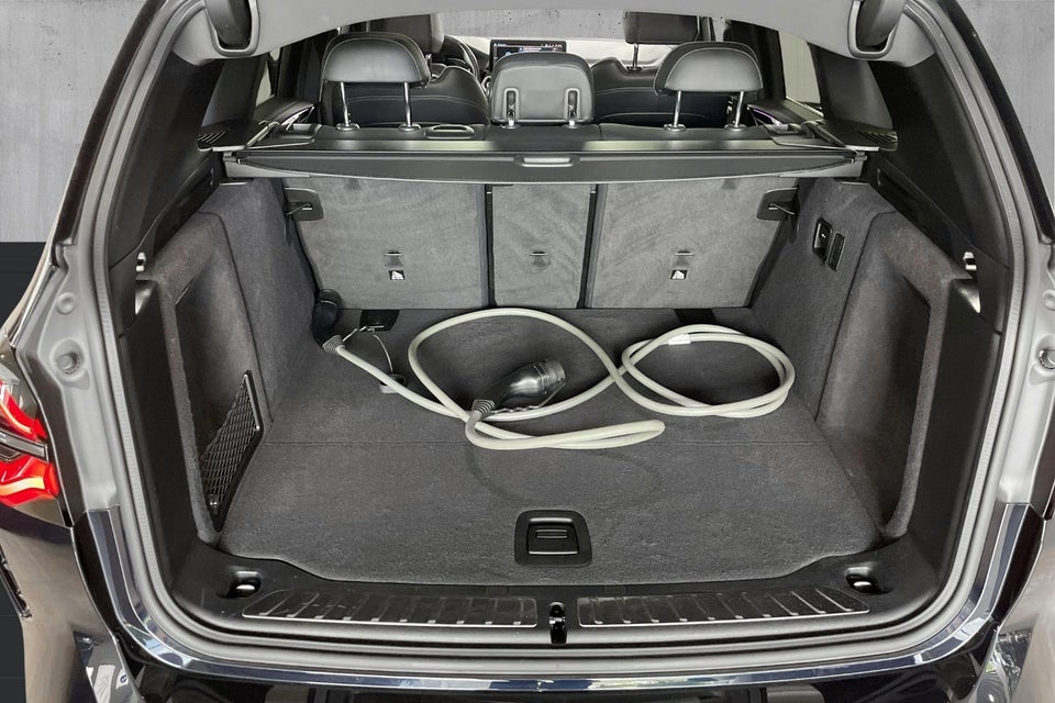 BMW iX3 Charged M-Sport 5d