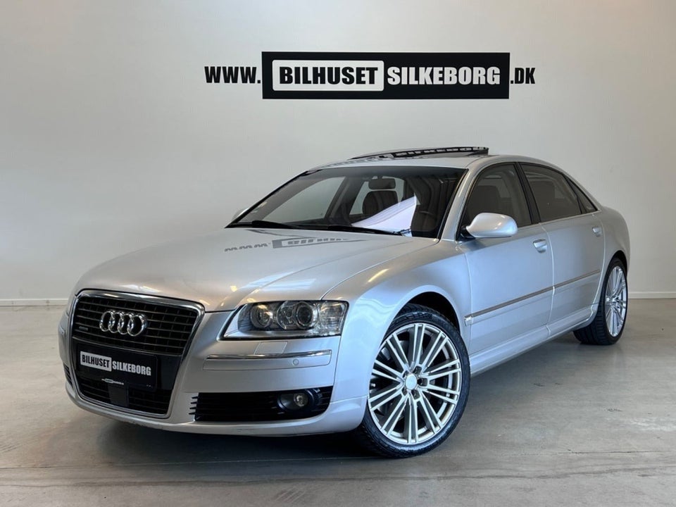 Audi A8 4,2 TDi 326 quattro Tiptr. lang 4d