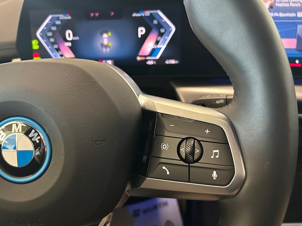 BMW iX1 xDrive30 Fully Charged M-Sport 5d