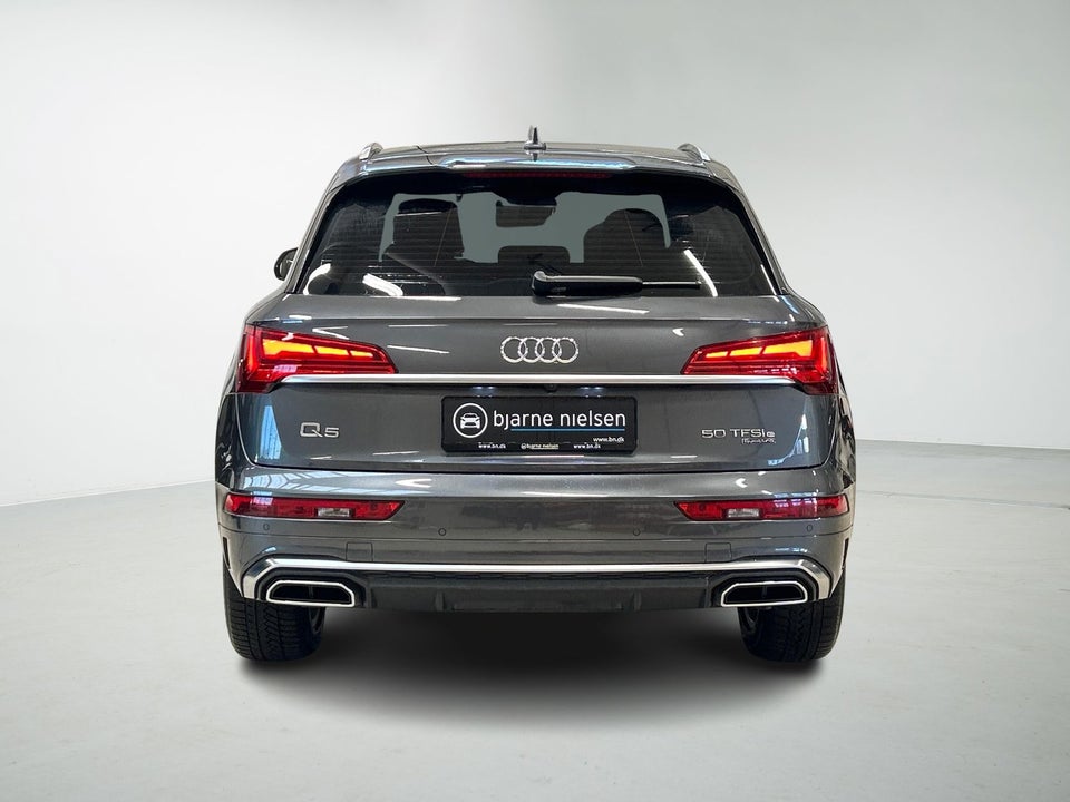 Audi Q5 50 TFSi e S-line quattro S-tr. 5d