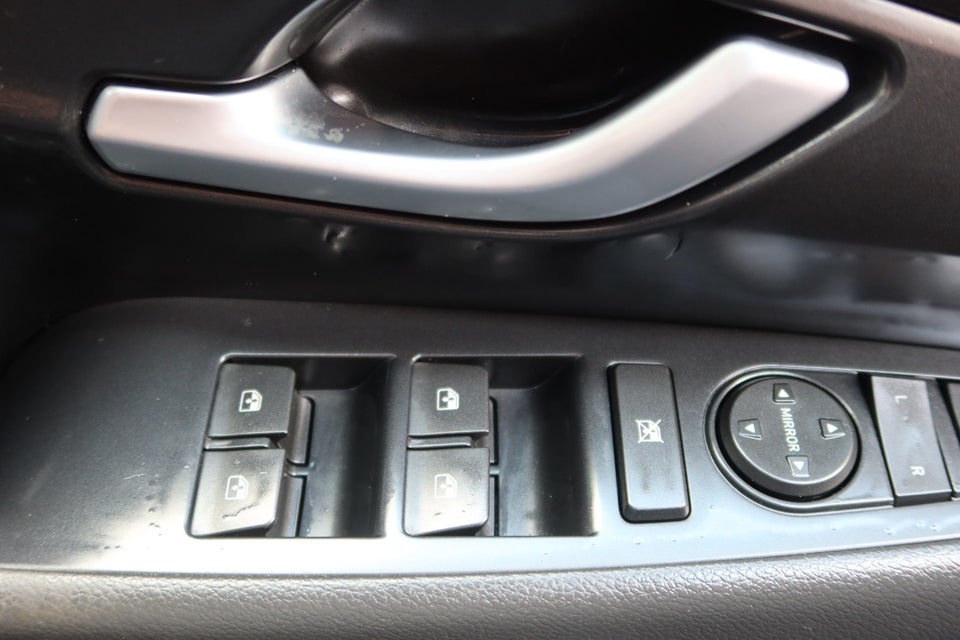 Hyundai i30 1,0 T-GDi Life 5d