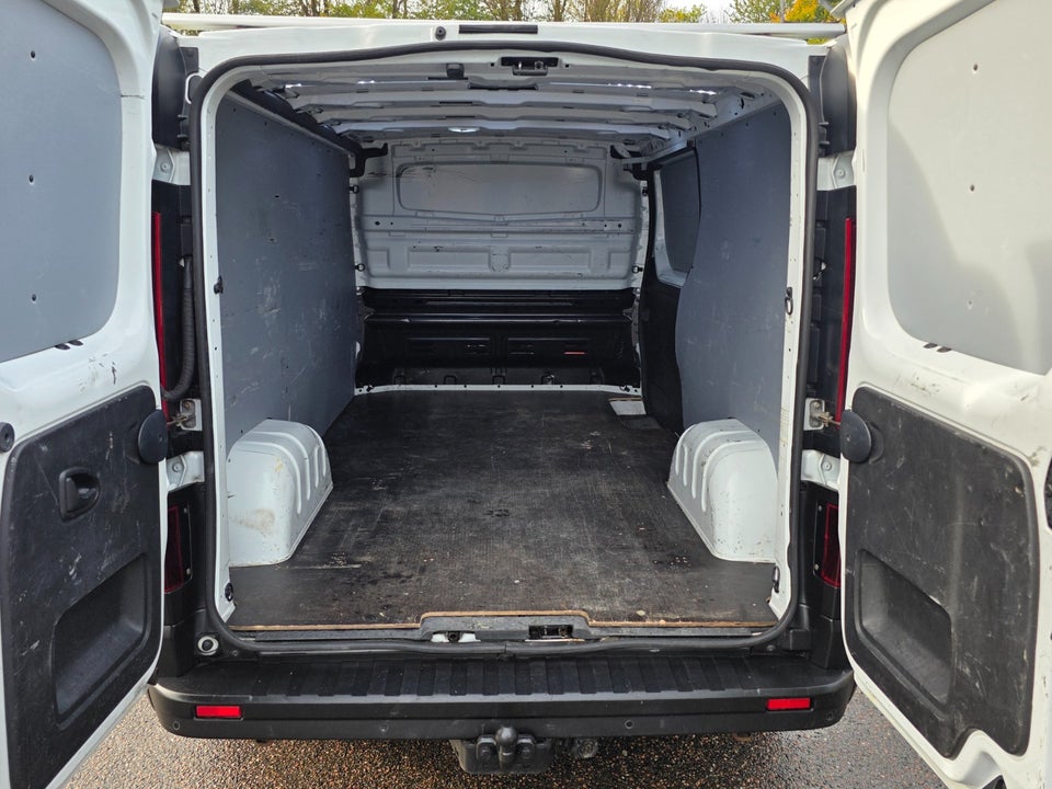 Renault Trafic T29 2,0 dCi 120 L2H1