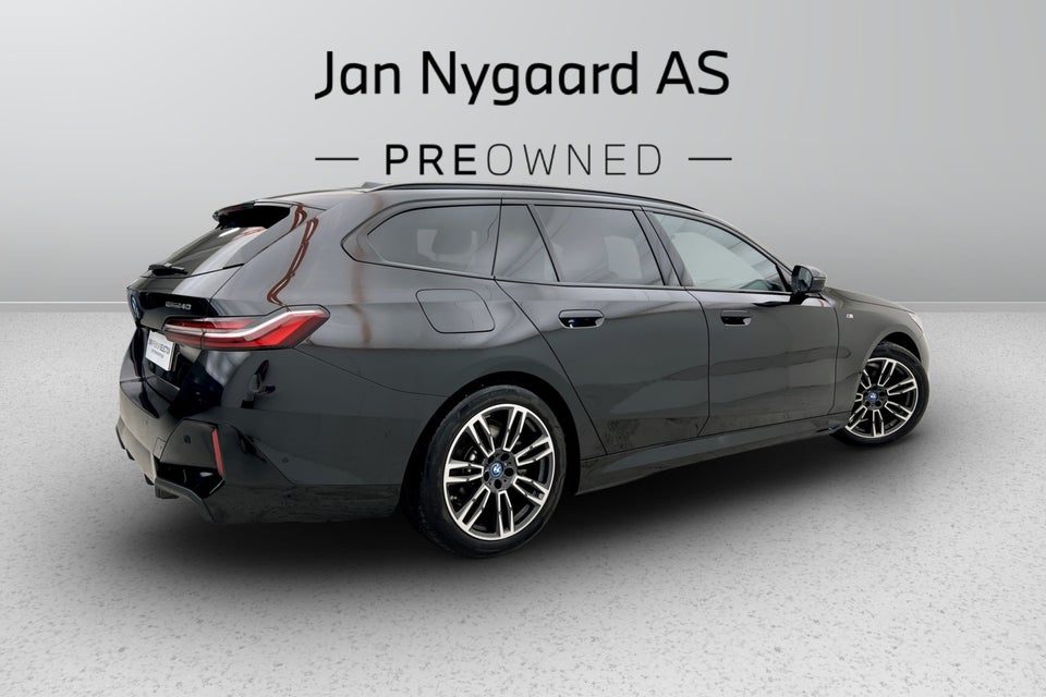 BMW i5 eDrive40 Touring M-Sport 5d