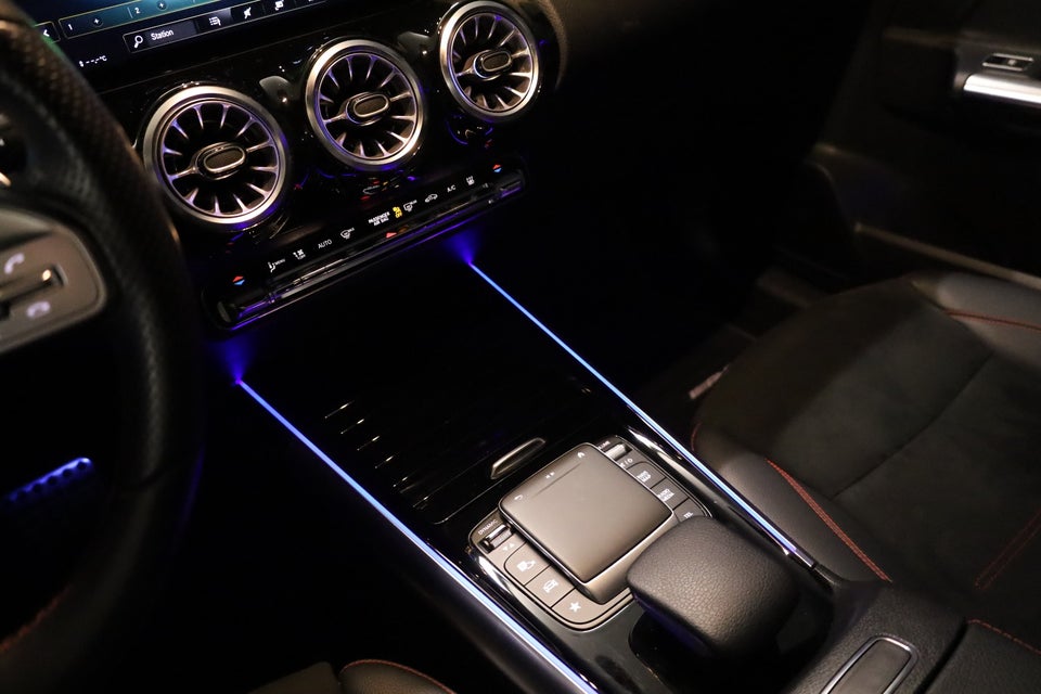 Mercedes EQA300 AMG Line 4Matic 5d