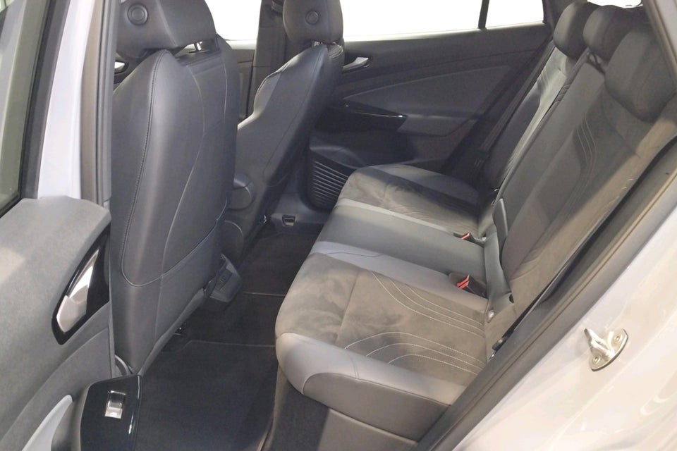 VW ID.4 77 Style+ 5d