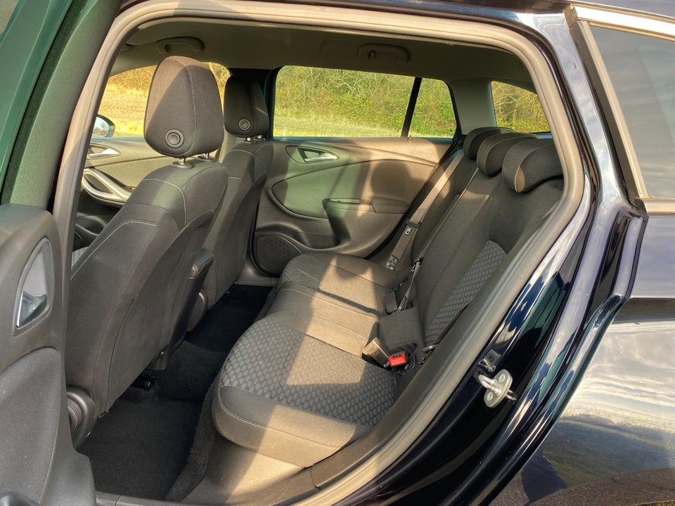 Opel Astra 1,0 T 105 Enjoy Sports Tourer 5d