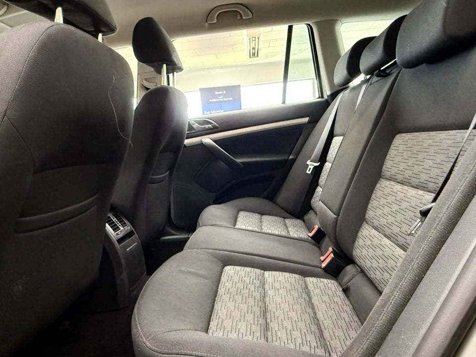 Skoda Octavia 1,6 TDi 105 GreenLine Combi 5d