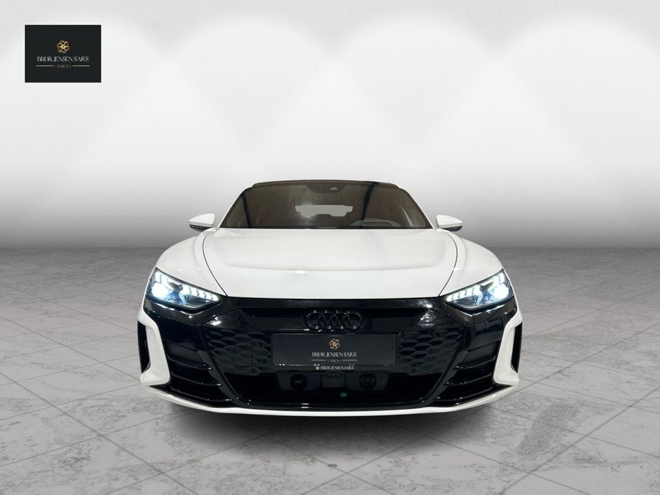 Audi e-tron GT quattro 4d