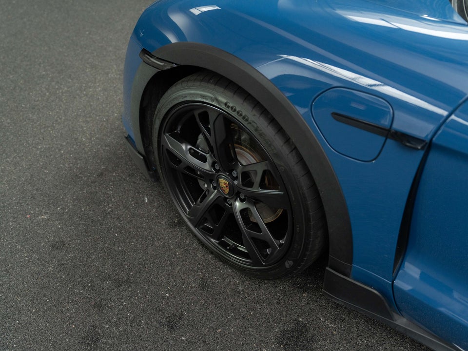 Porsche Taycan 4 Performance+ 75 Years Cross Turismo 5d