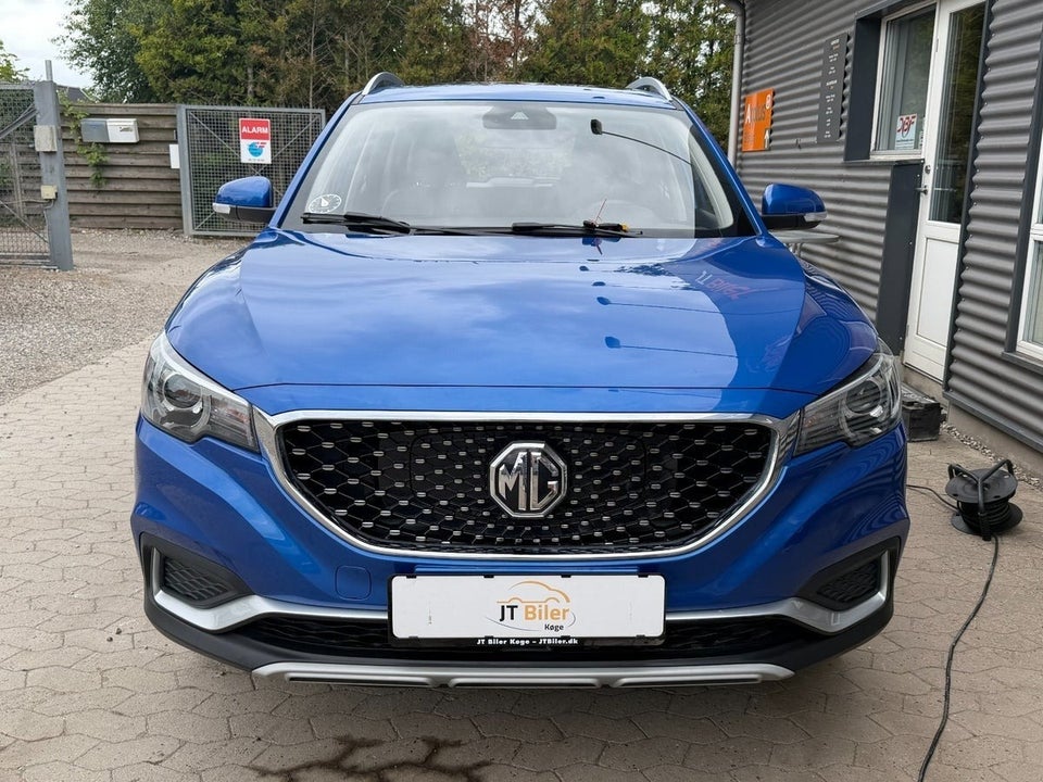 MG ZS EV Luxury 5d