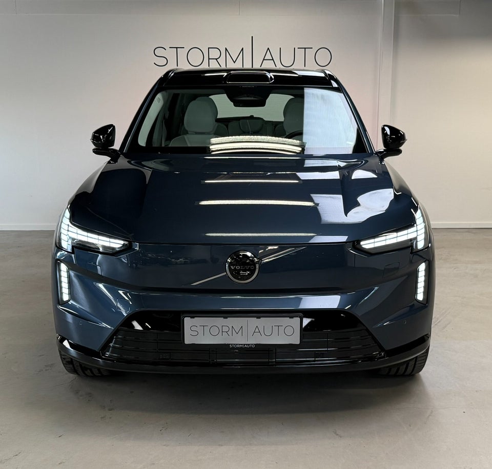 Volvo EX90 Plus 7prs 5d