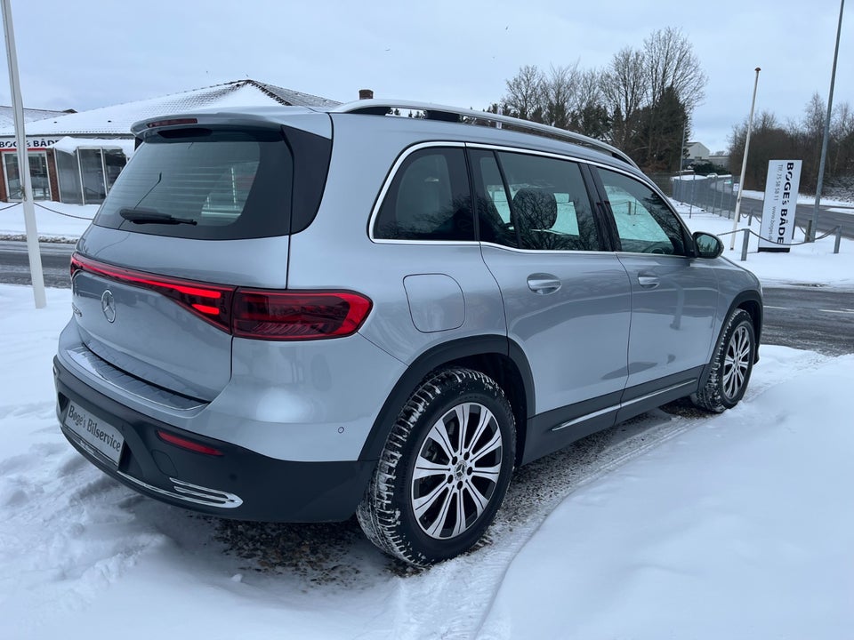 Mercedes EQB250+ Progressive 5d