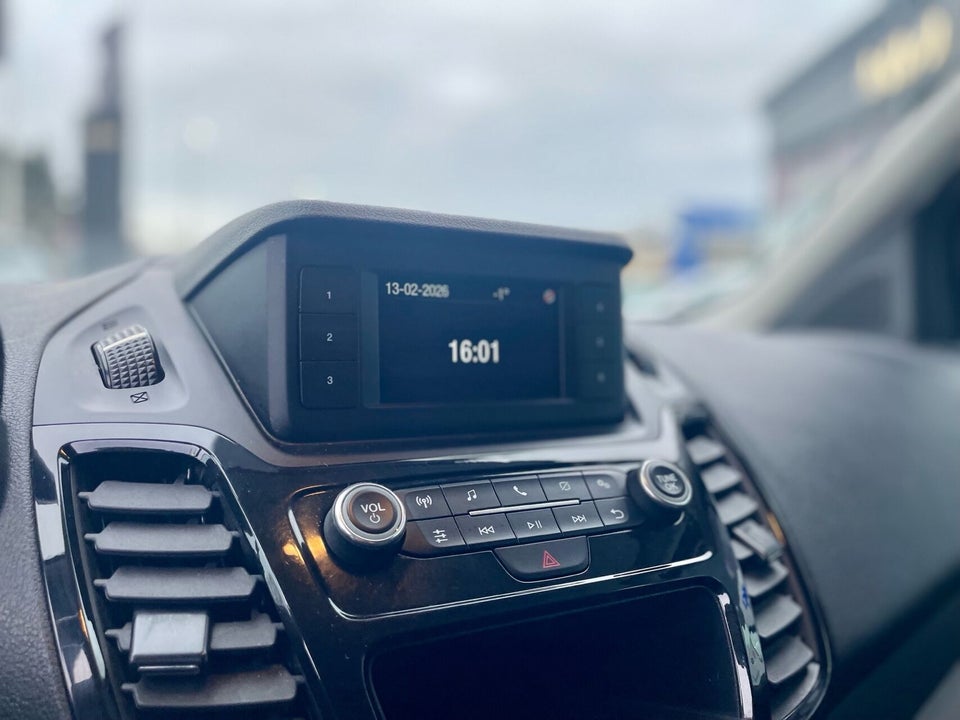 Ford Transit Connect 1,5 EcoBlue Limited kort