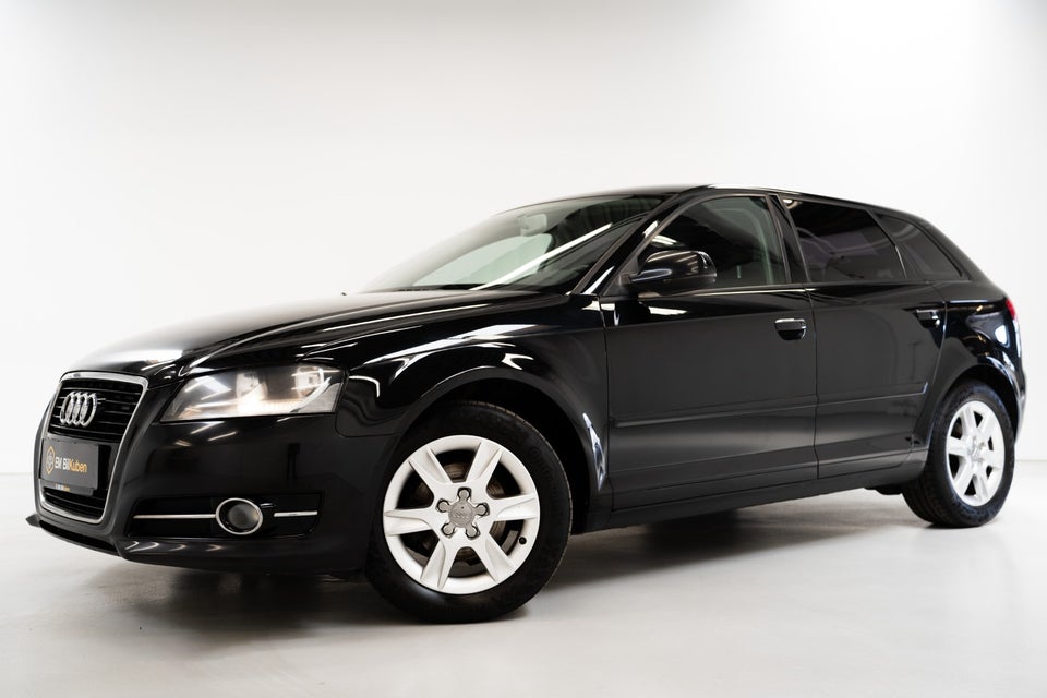 Audi A3 1,6 TDi Ambiente Sportback 5d