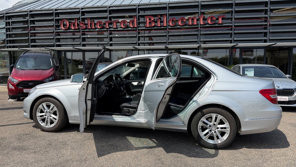Mercedes C180 1,6 Avantgarde aut. 4d