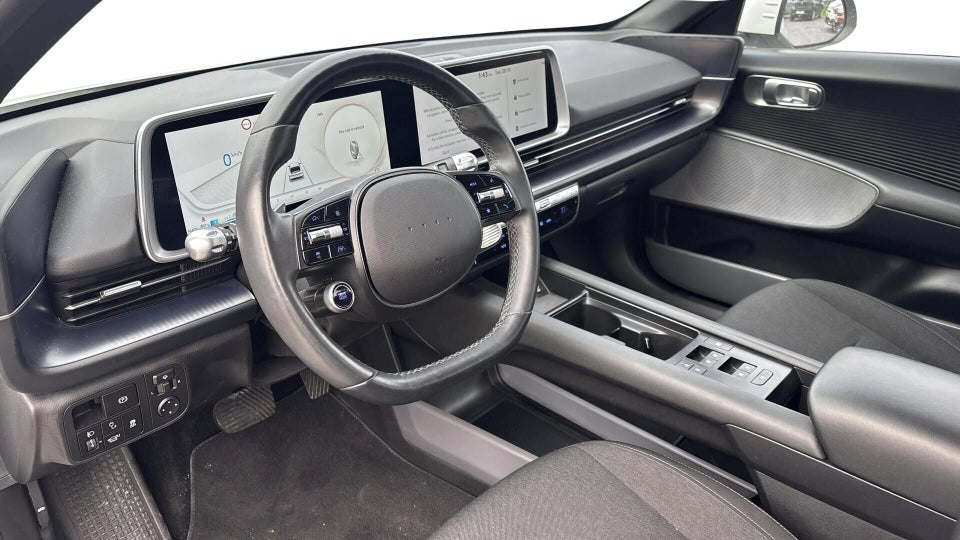 Hyundai Ioniq 6 53 Essential 4d