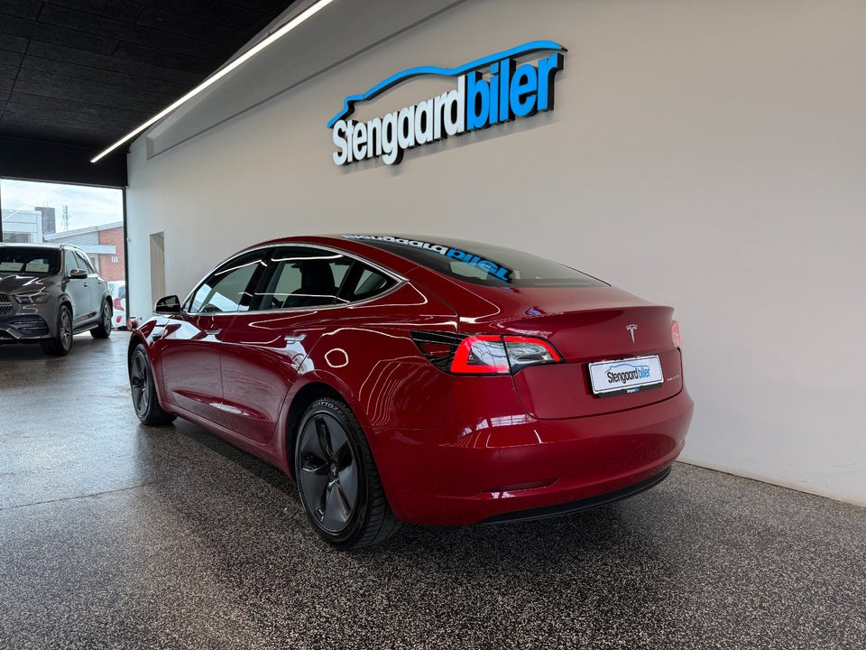 Tesla Model 3 Long Range AWD 4d