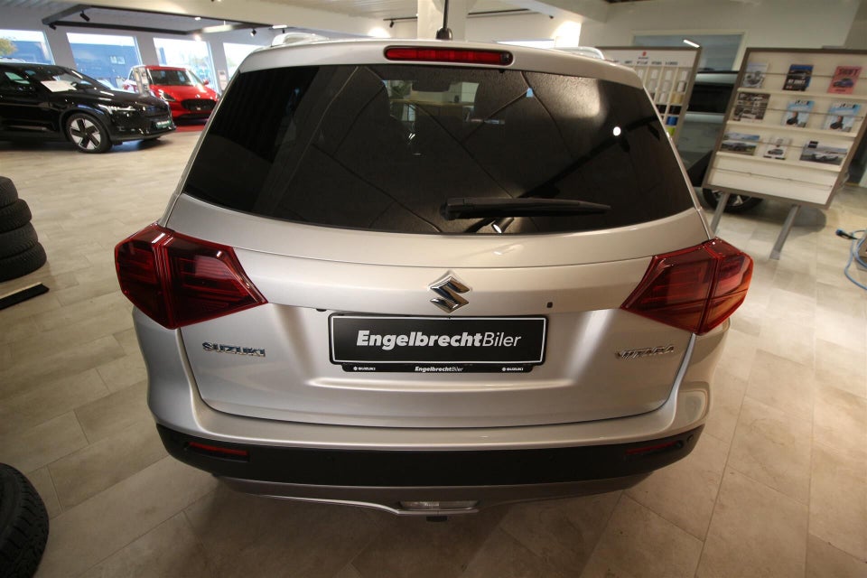 Suzuki Vitara 1,0 Boosterjet Adventure Hit 5d