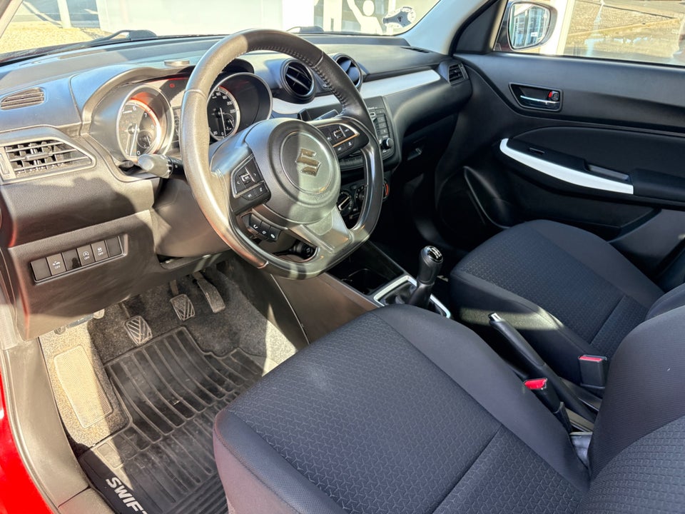 Suzuki Swift 1,2 mHybrid Club 5d