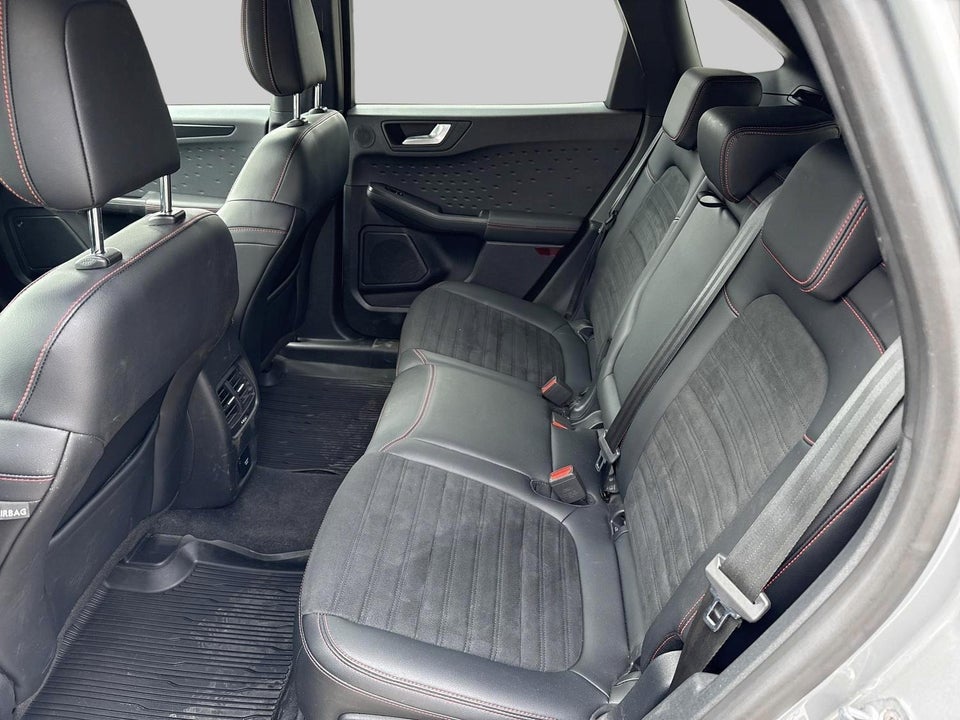 Ford Kuga 2,5 PHEV ST-Line X CVT 5d