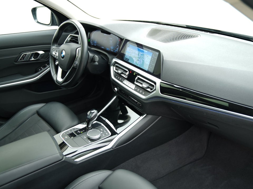 BMW 330e 2,0 Sport Line aut. 4d