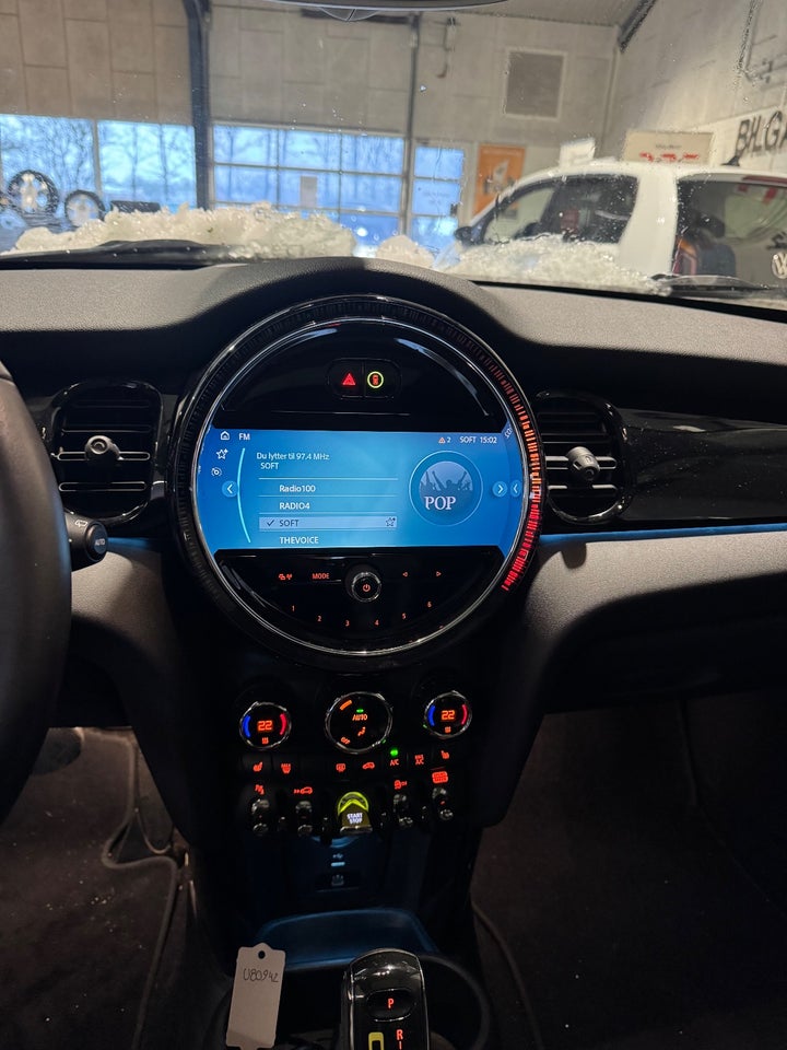 MINI Cooper SE Maximise 3d