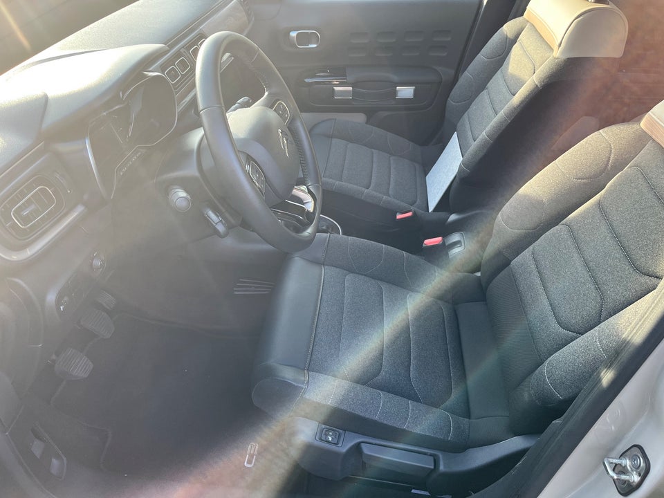 Citroën C3 1,2 PureTech 83 Impress 5d