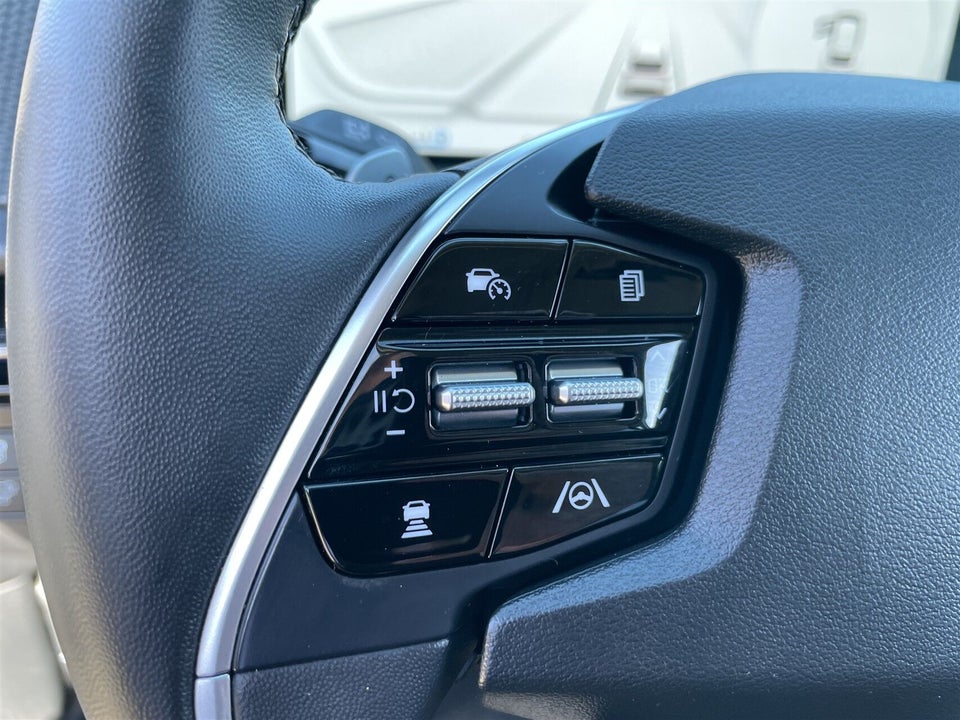 Kia EV6 77 Long Range Upgrade 5d