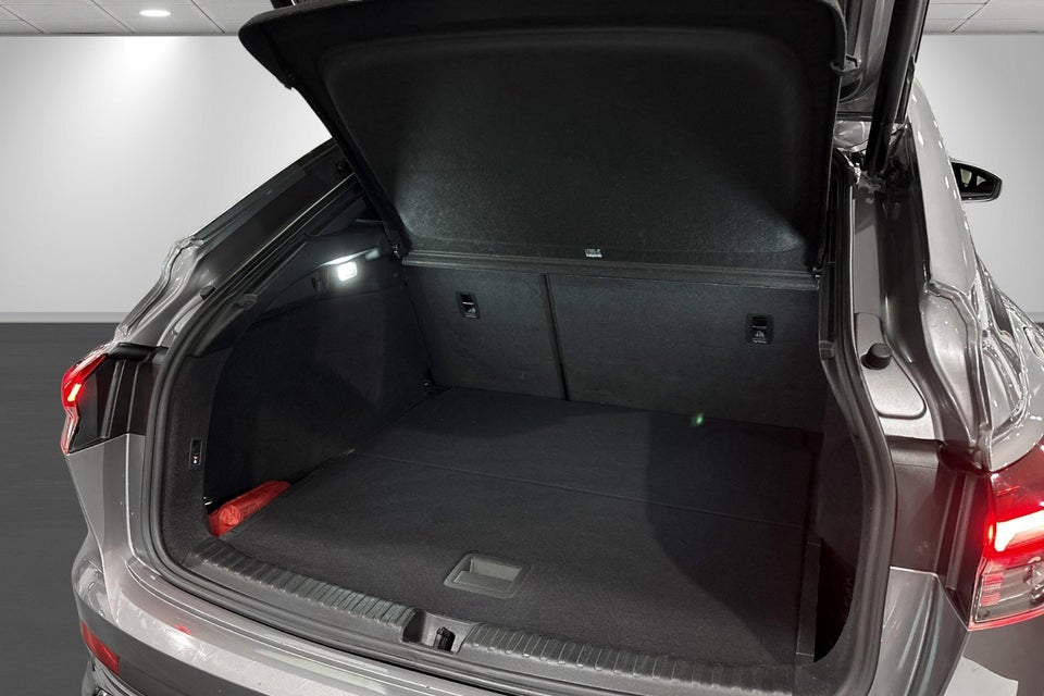 Audi Q4 e-tron 50 Attitude Sportback quattro 5d