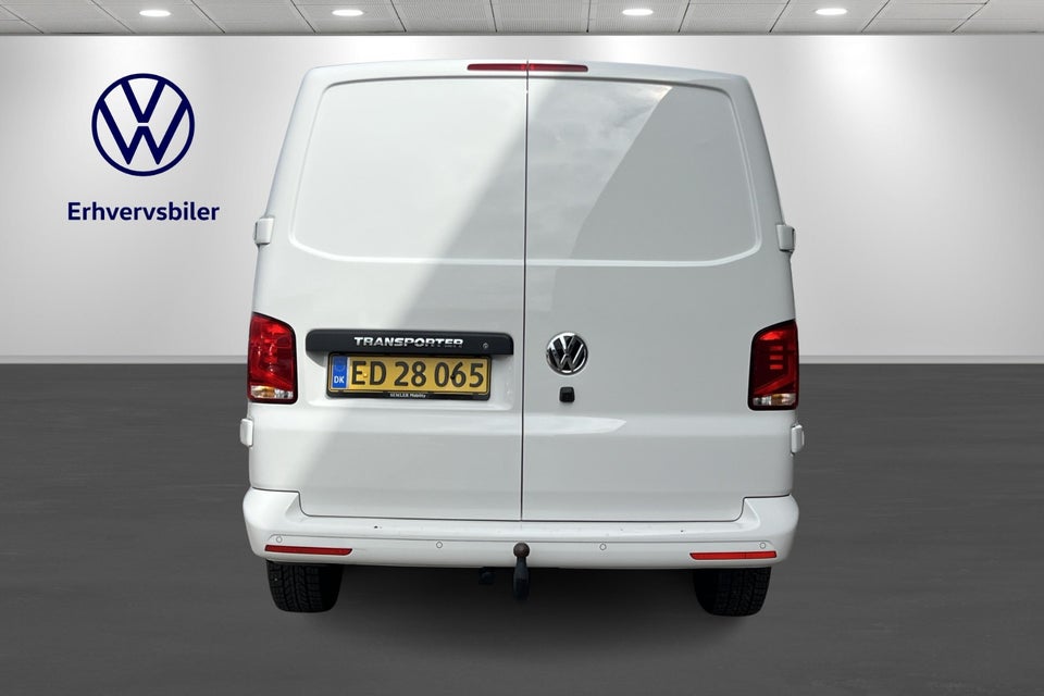 VW Transporter 2,0 TDi 150 Kassevogn DSG lang