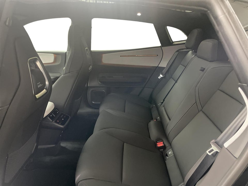 Polestar 4 Long Range Nordic Edition 5d