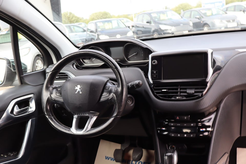 Peugeot 2008 1,2 VTi 82 Allure 5d