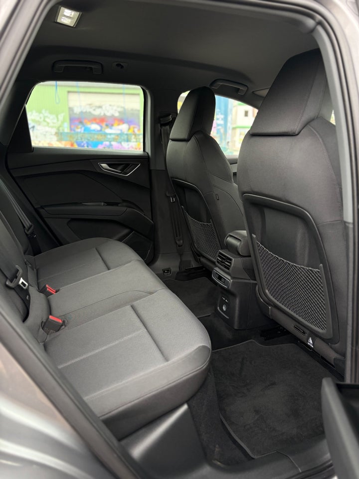 Audi Q4 e-tron 40 Advanced Sportback 5d