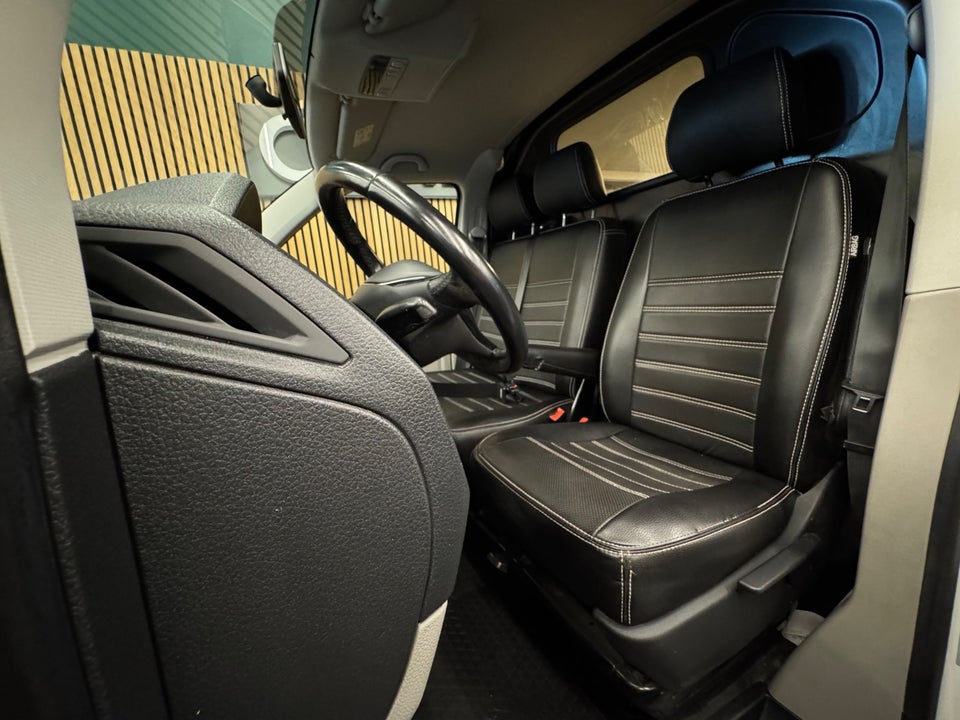 VW Transporter 2,0 TDi 150 Kassevogn DSG lang