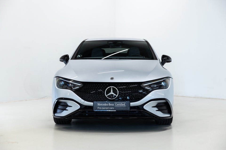 Mercedes EQE350 AMG Line 4d