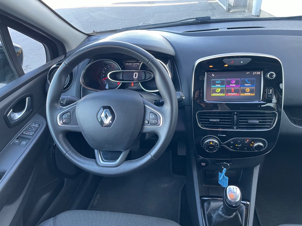 Renault Clio IV 0,9 TCe 90 Limited Sport Tourer 5d