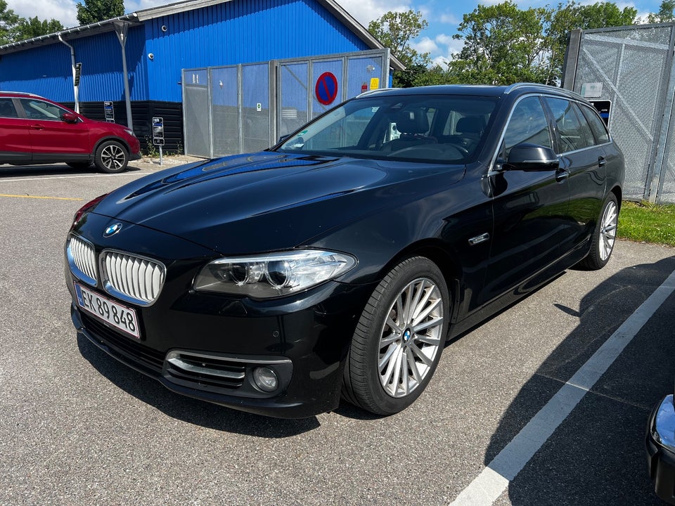 BMW 520i 2,0 Touring aut. 5d