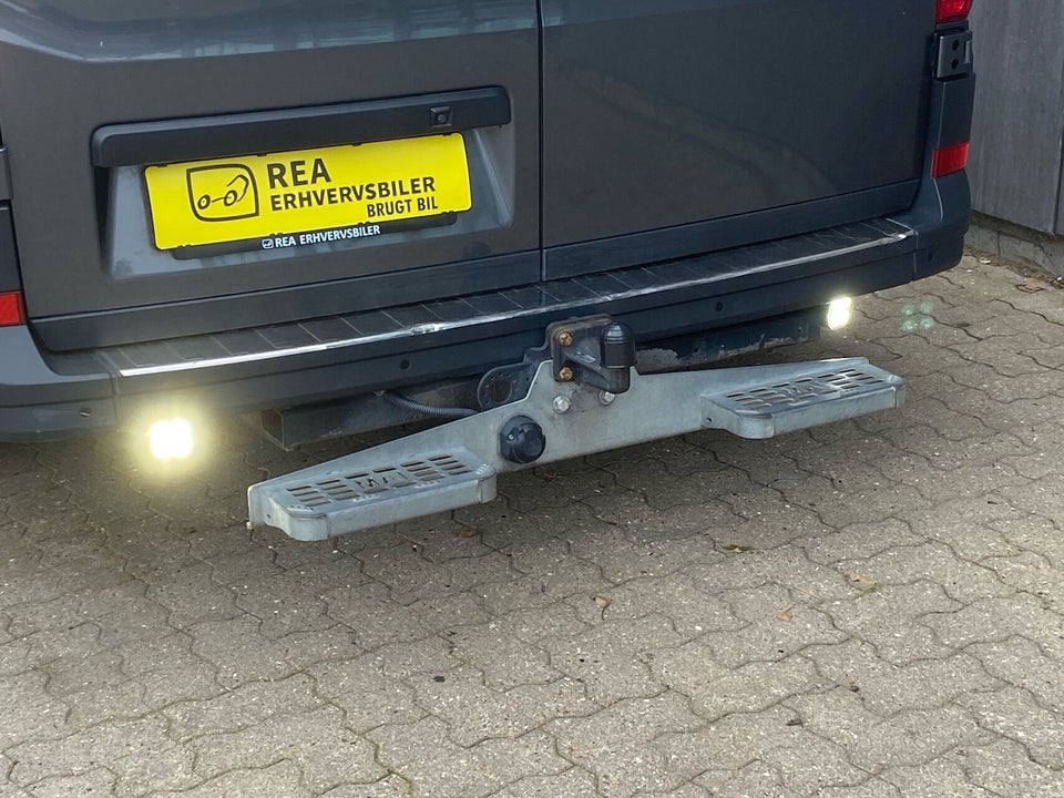 VW Crafter 35 2,0 TDi 177 Kassevogn L3H3 aut.