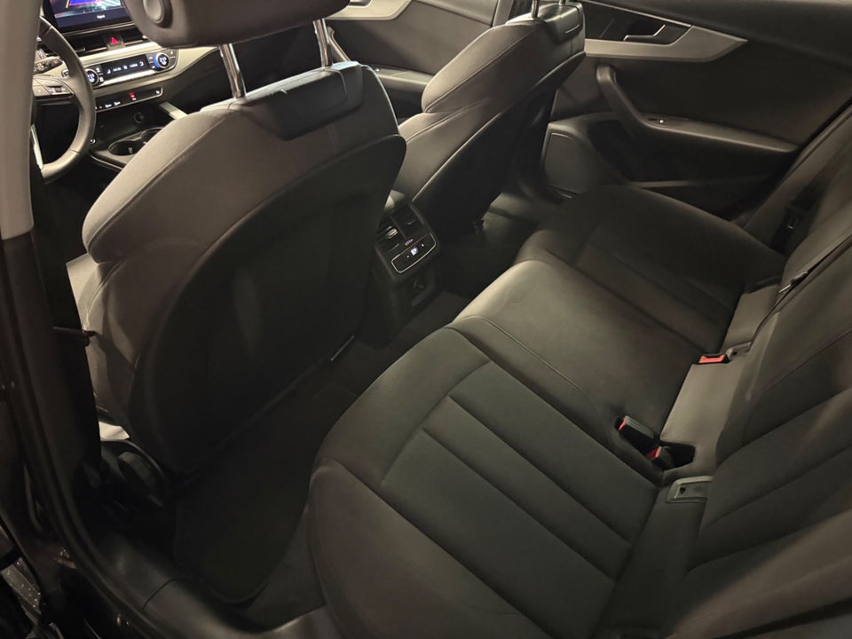 Audi A4 40 TFSi S-line Avant S-tr. 5d 2023 — billede 11 af 18