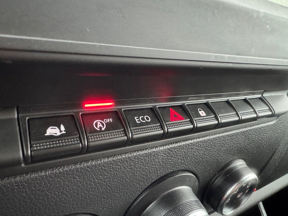 Nissan Interstar 2,0 dCi 150 L2H2 N-Connecta Van