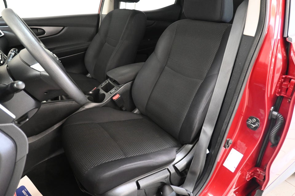 Nissan Qashqai 1,2 Dig-T 115 Visia City 5d