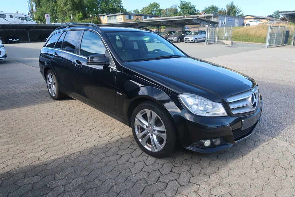 Mercedes C200 2,2 CDi Avantgarde stc. BE 5d