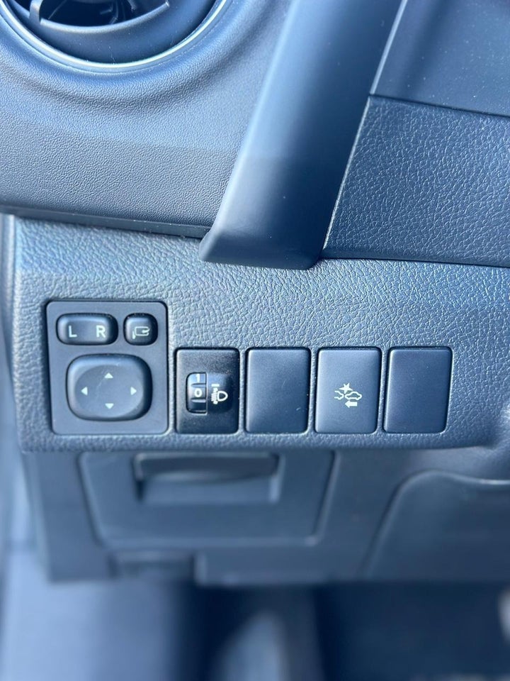 Toyota Auris 1,8 Hybrid H2 Comfort Touring Sports CVT 5d