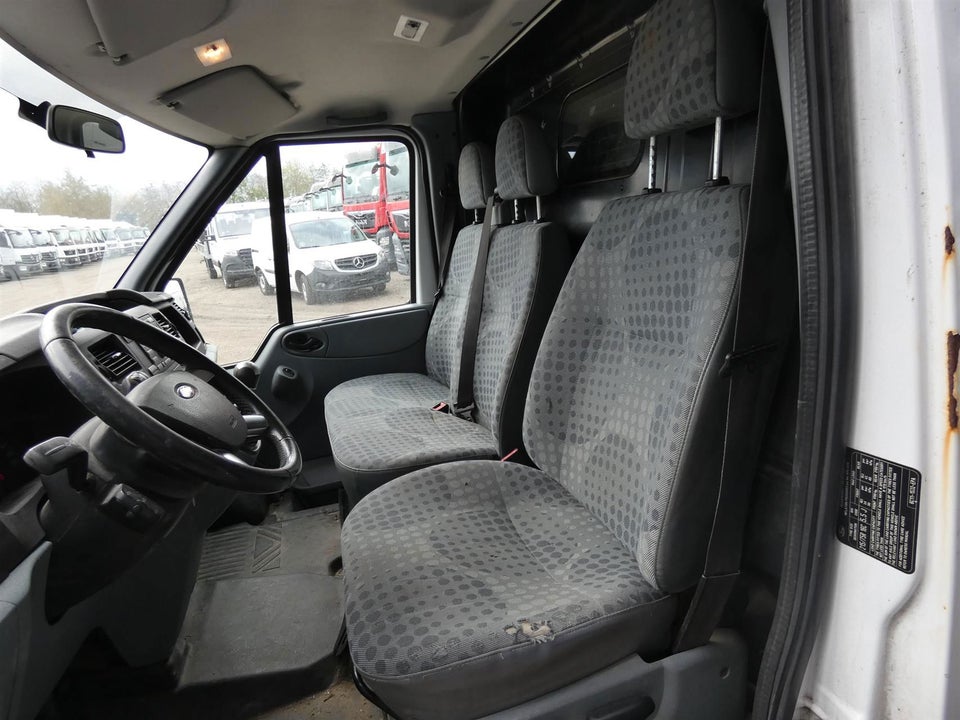 Ford Transit 300M Van 2,2 TDCi 125 Trend FWD 4d