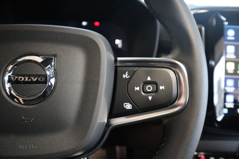 Volvo XC40 P6 ReCharge Plus 5d