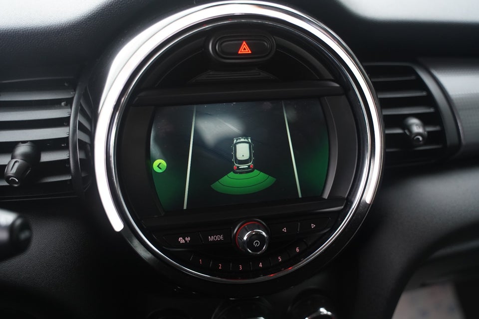 MINI Cooper 1,5 Essential aut. 5d